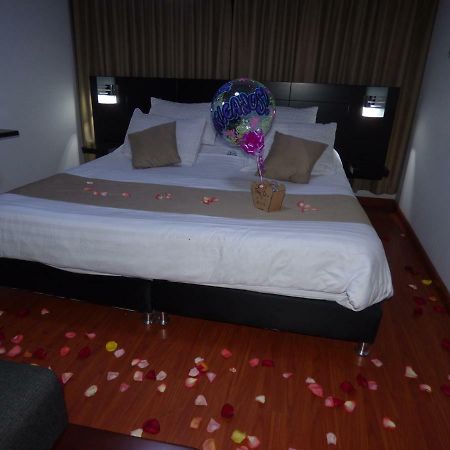 סוגאמוסו Suite Santa Lucia Hotel Boutique מראה חיצוני תמונה